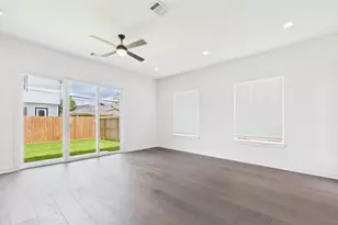 6732 Lozier St, Houston, TX 77021 - Photo 6