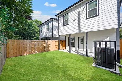 1071 Saint Clair Street, Houston, TX 77088 - Photo 28