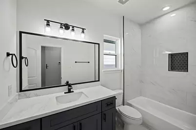 1071 Saint Clair Street, Houston, TX 77088 - Photo 20