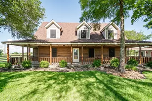 4821 Lawrence Rd, Baytown, TX 77523 - Photo 1