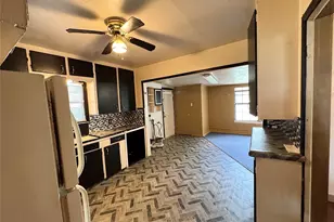 2066 Earl St, Beaumont, TX 77703 - Photo 6