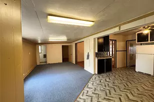 2066 Earl St, Beaumont, TX 77703 - Photo 8