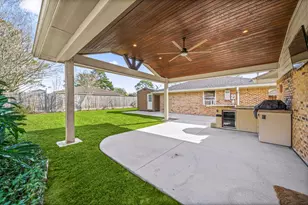2101 Moss Creek Ln, Pearland, TX 77581 - Photo 18