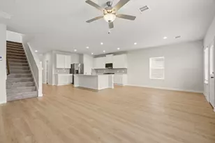 8110 Coral Dr, Texas City, TX 77591 - Photo 10