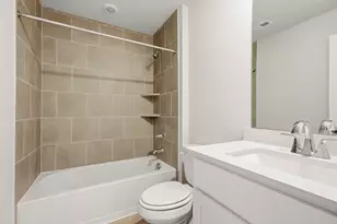 8110 Coral Dr, Texas City, TX 77591 - Photo 4