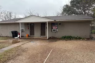 1215 8th St, Rosenberg, TX 77471 - Photo 6