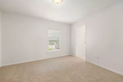 9423 Walnut Brook Court, Houston, TX 77040 - Photo 34