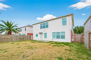 15007 Sugar Sands Dr, Sugar Land, TX 77498 - Photo 48