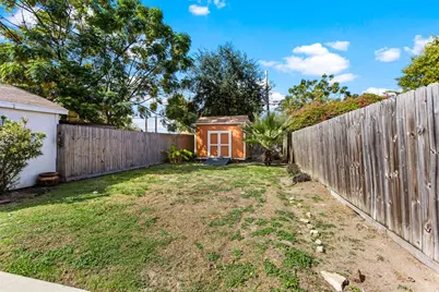 4318 Avenue K, Galveston, TX 77550 - Photo 38