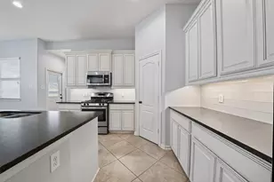 8922 Pinenut Dr, Cypress, TX 77433 - Photo 18