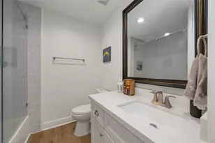 2011 De Milo Dr, Houston, TX 77018 - Photo 14