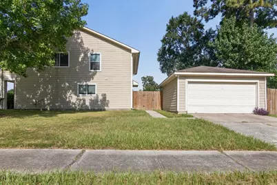 439 Laurel Timbers Drive, Houston, TX 77339 - Photo 2
