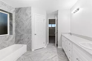 10922 Village Trail Dr, Houston, TX 77065 - Photo 22