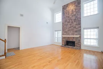 4631 Meadow Green Drive, Sugar Land, TX 77479 - Photo 10