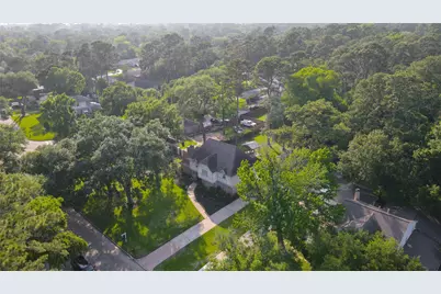 6710 Falling Waters Drive, Spring, TX 77379 - Photo 4