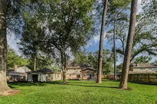 6710 Falling Waters Dr, Spring, TX 77379 - Photo 34