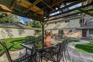 6710 Falling Waters Dr, Spring, TX 77379 - Photo 38