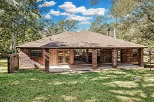 410 Cherry Hills Dr, Huntsville, TX 77340 - Photo 8