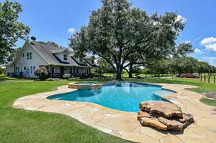 29400 Waller Gladish Rd, Waller, TX 77484 - Photo 1