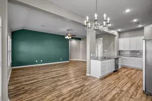 11107 Lulu Ln, Willis, TX 77318 - Photo 14