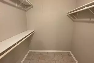 419 Gleneagles Dr, Friendswood, TX 77546 - Photo 10