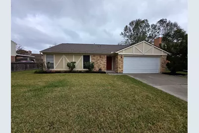 419 Gleneagles Drive, Friendswood, TX 77546 - Photo 1