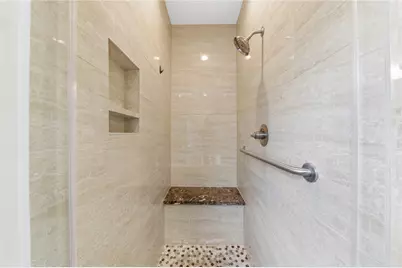 13615 Robin Hill Court, Houston, TX 77059 - Photo 36