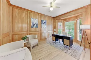 13615 Robin Hill Ct, Houston, TX 77059 - Photo 18
