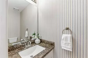 13615 Robin Hill Ct, Houston, TX 77059 - Photo 28