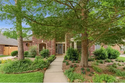 13615 Robin Hill Court, Houston, TX 77059 - Photo 8