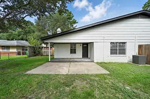 1714 Huge Oaks St, Houston, TX 77055 - Photo 24