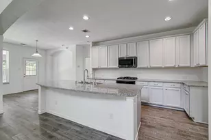 18018 Channel Hill Dr, Cypress, TX 77433 - Photo 10