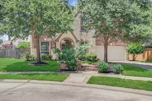 18018 Channel Hill Dr, Cypress, TX 77433 - Photo 2
