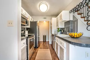 8411 Sands Point Dr, Houston, TX 77036 - Photo 6