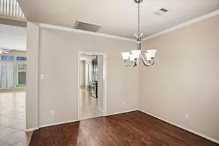 3104 Rock Brook Falls Ln, League City, TX 77573 - Photo 8