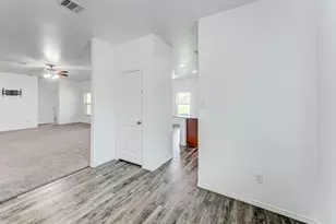9850 Hunter Springs, Conroe, TX 77306 - Photo 16
