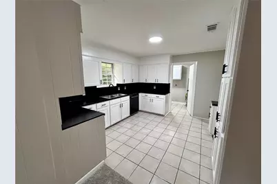 1106 Annette Drive, Longview, TX 75604 - Photo 10