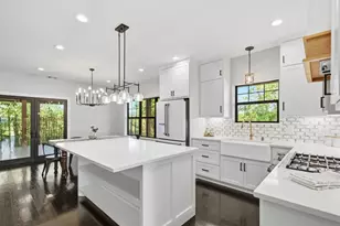 1018 Press St, Houston, TX 77020 - Photo 8