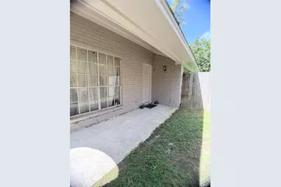 5342 Lawn Arbor Drive, Houston, TX 77066 - Photo 6