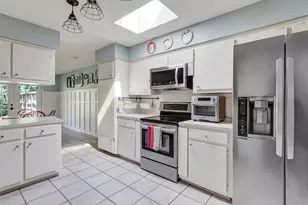 17231 Ash Butte Dr, Houston, TX 77090 - Photo 8