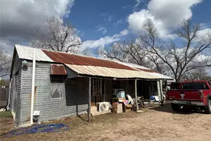 1094 N Von Minden St, La Grange, TX 78945 - Photo 14