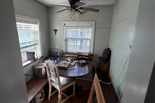 1094 N Von Minden St, La Grange, TX 78945 - Photo 10