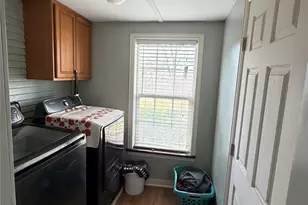 1094 N Von Minden St, La Grange, TX 78945 - Photo 12