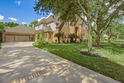 16111 Wimbledon Forest Drive, Spring, TX 77379 - Photo 2