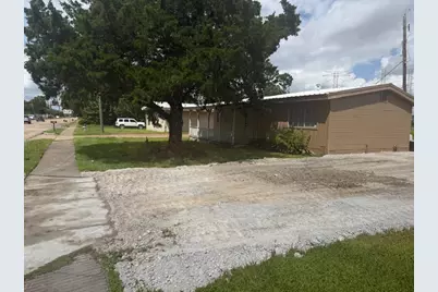 2219 5th Street, Stafford, TX 77477 - Photo 2
