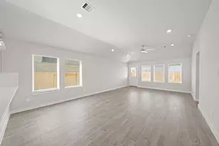 3102 Spitfire Dr, Rosenberg, TX 77471 - Photo 8