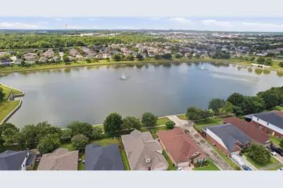 5915 Annatto Drive, Baytown, TX 77521 - Photo 34