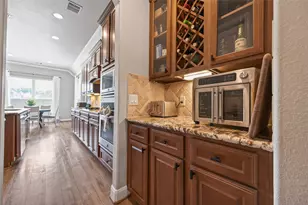 2014 Holly Manor Ct, Katy, TX 77493 - Photo 16