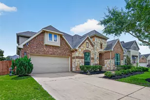 2014 Holly Manor Ct, Katy, TX 77493 - Photo 2