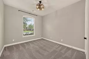 2014 Holly Manor Ct, Katy, TX 77493 - Photo 6